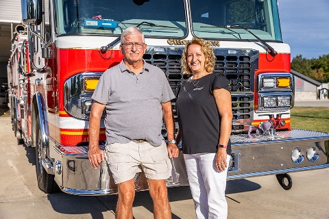 Brenda Mescher makes donation to Chickasaw Community Mutual Fire Company